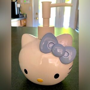Hello Kitty Lotion Pump
